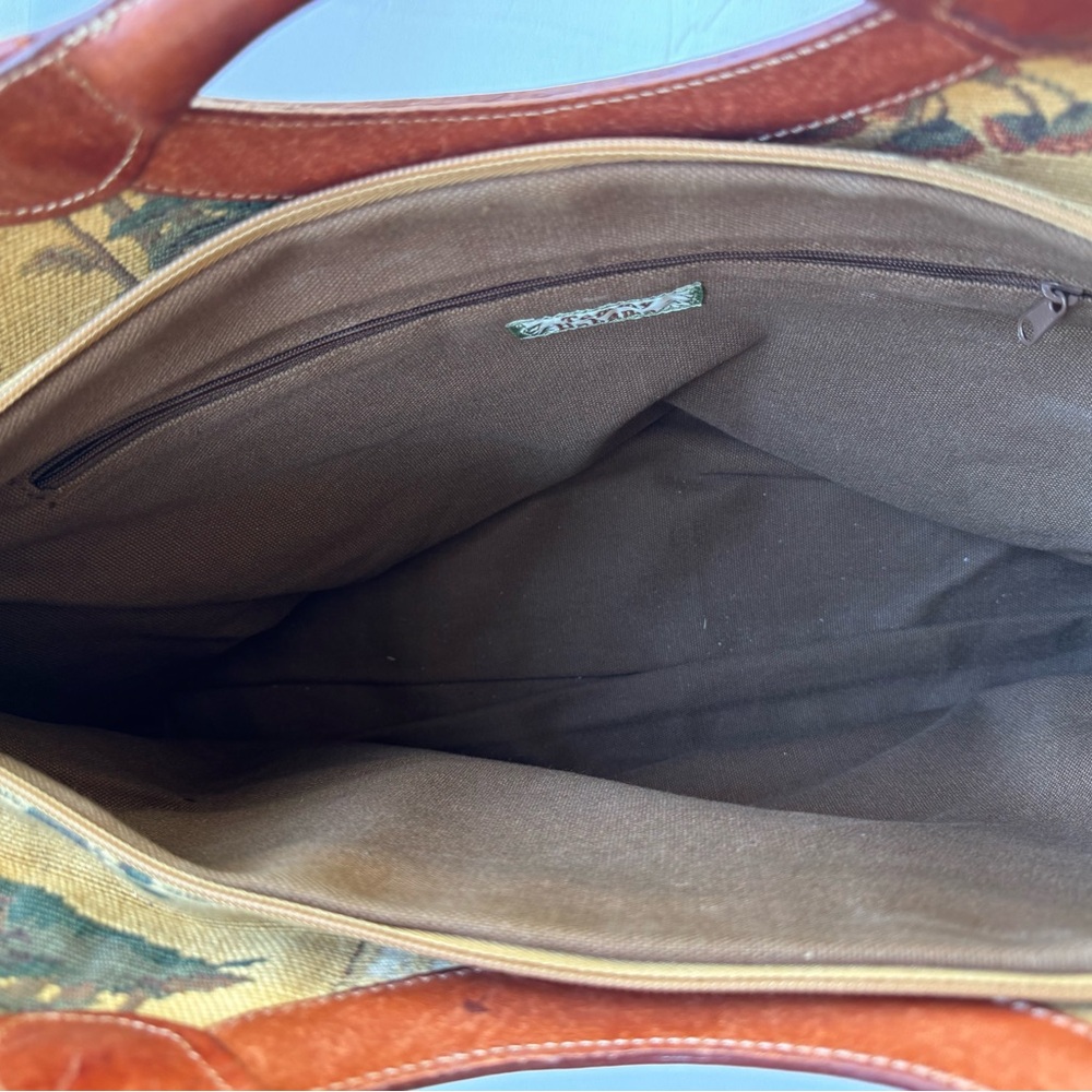 Tommy Bahama Tropical Print Tan and Brown Women's Bag - leather & canvas - Picture 4 of 5